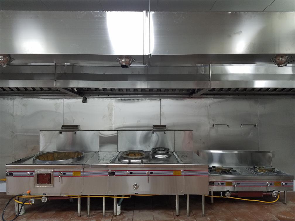 廣西博世科環保產業高安基地不銹鋼廚房設備工程
